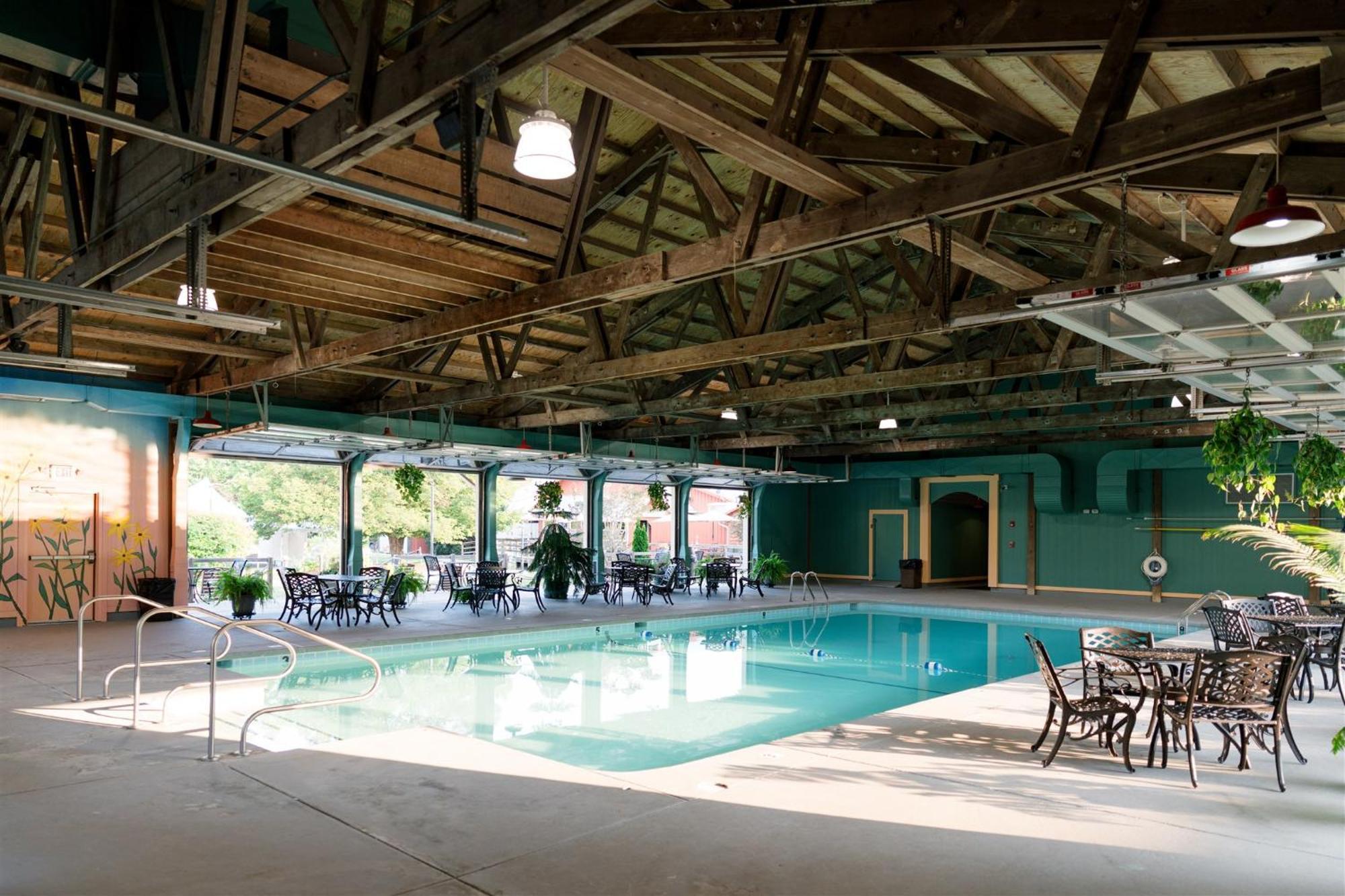 Brown County Inn Nashville Exterior photo