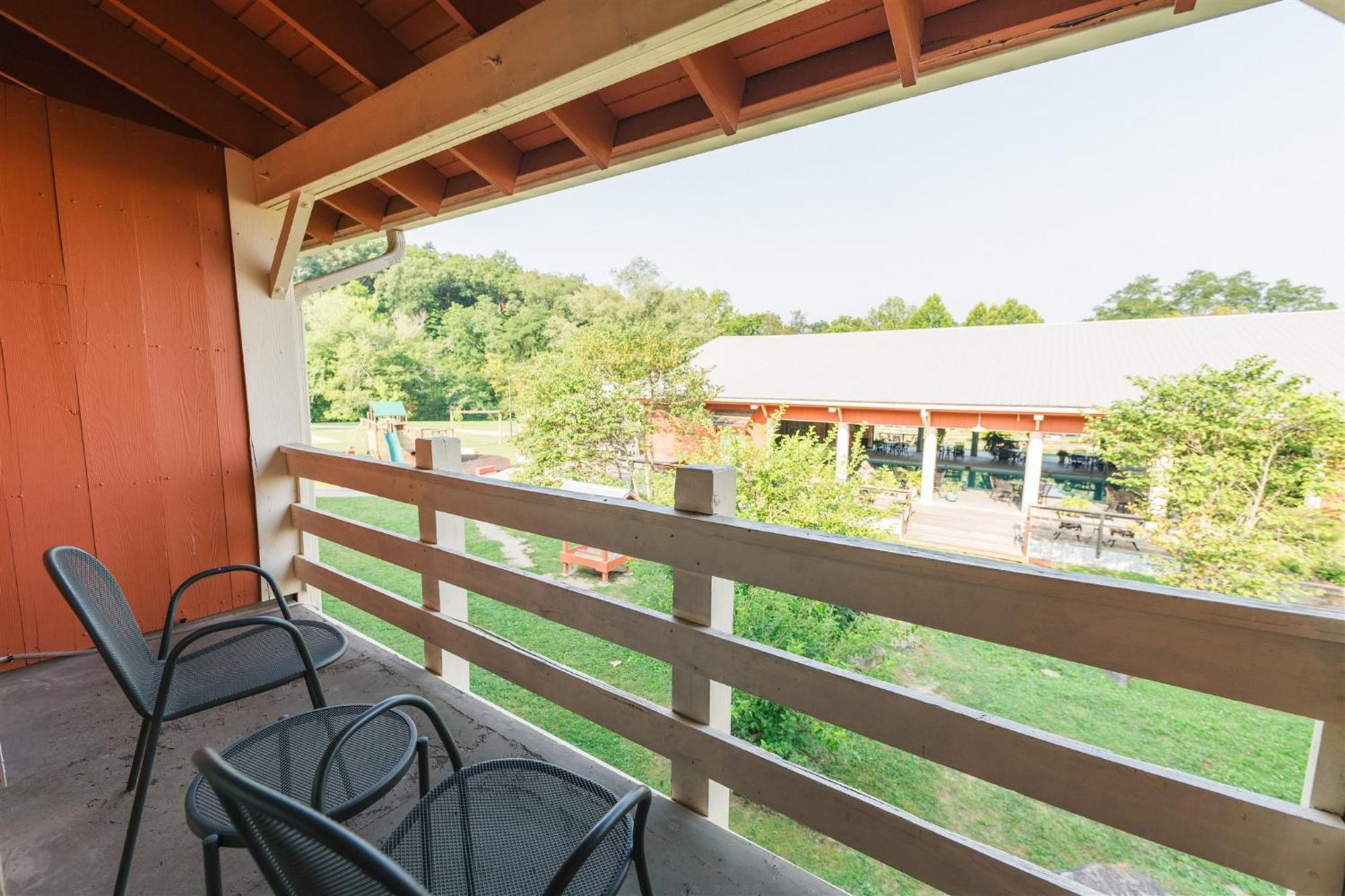 Brown County Inn Nashville Exterior photo