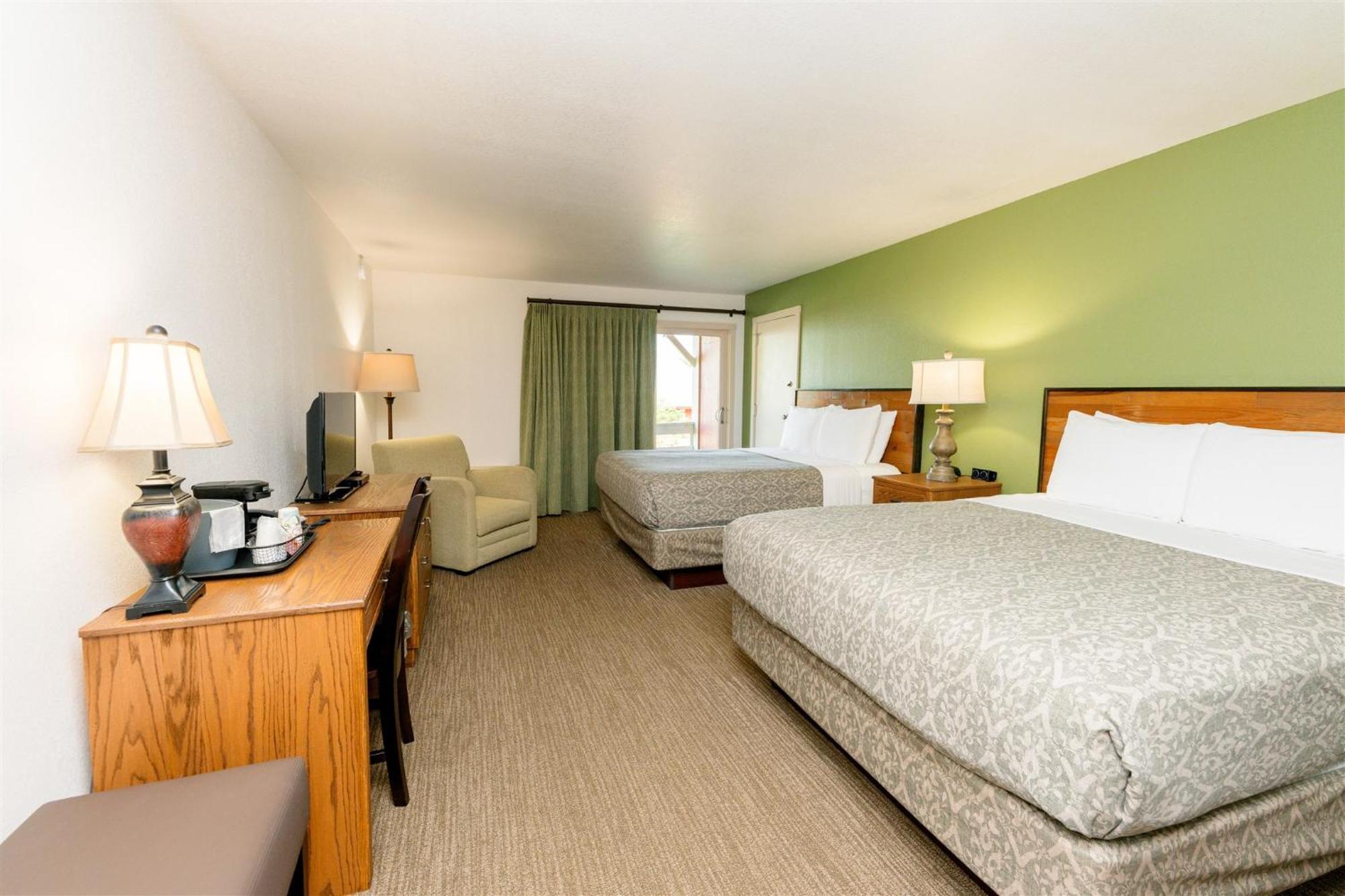 Brown County Inn Nashville Exterior photo