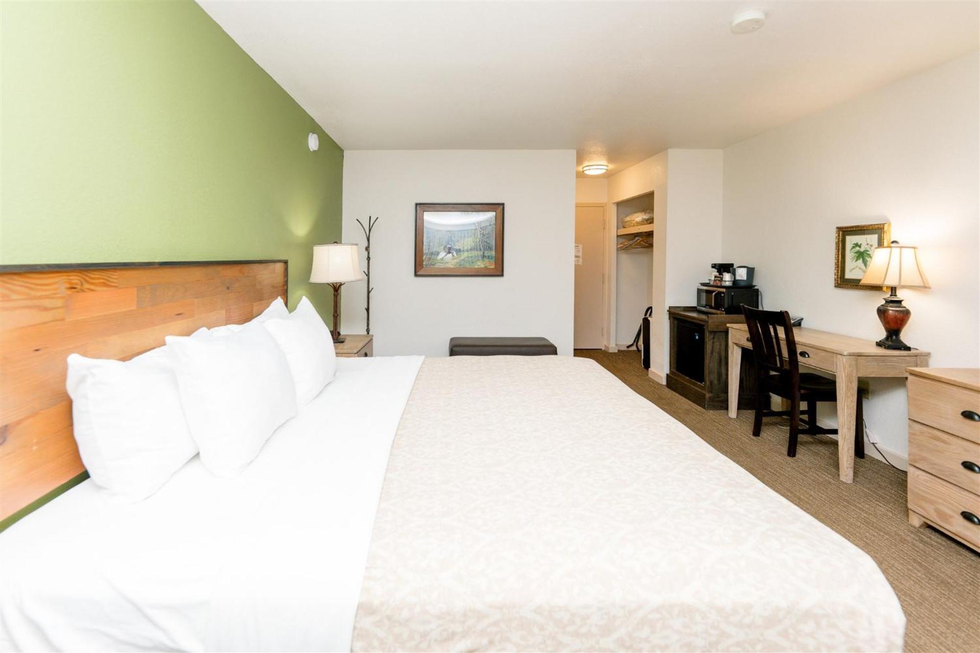 Brown County Inn Nashville Exterior photo