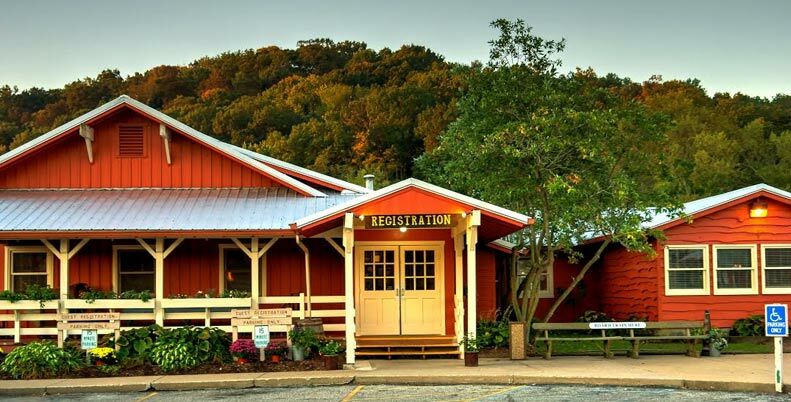 Brown County Inn Nashville Exterior photo